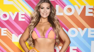 Love Islands Shaughna Phillips is ready to impress the villa with her brains