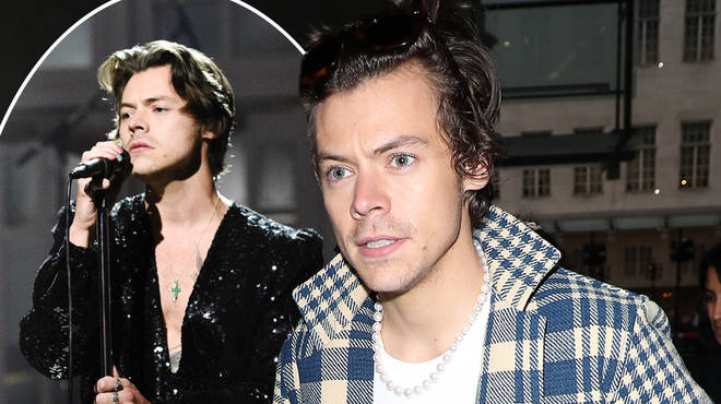 Harry Styles was robbed for his cash at knife point