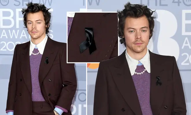 Harry Styles wore a black ribbon at the BRITs
