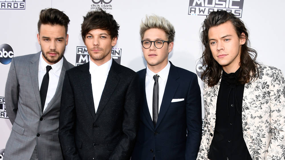 One Direction Reunion Odds Cut Again As Harry Styles Hints It's ...