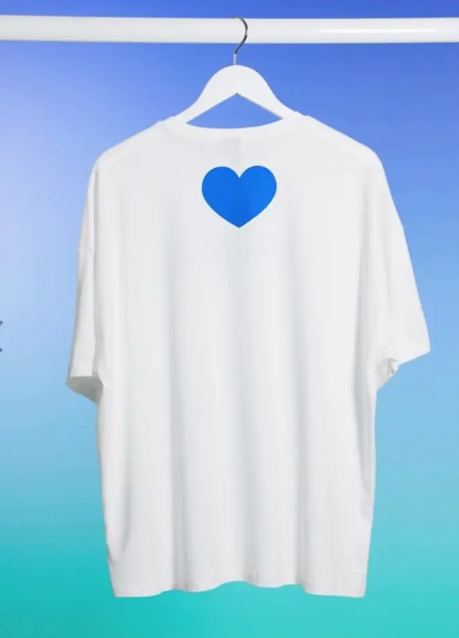 The t-shirt uses the NHS' core colour scheme