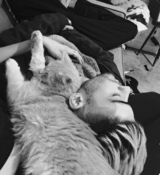 Gigi Hadid confirmed her relationship with Zayn Malik with this Instagram picture