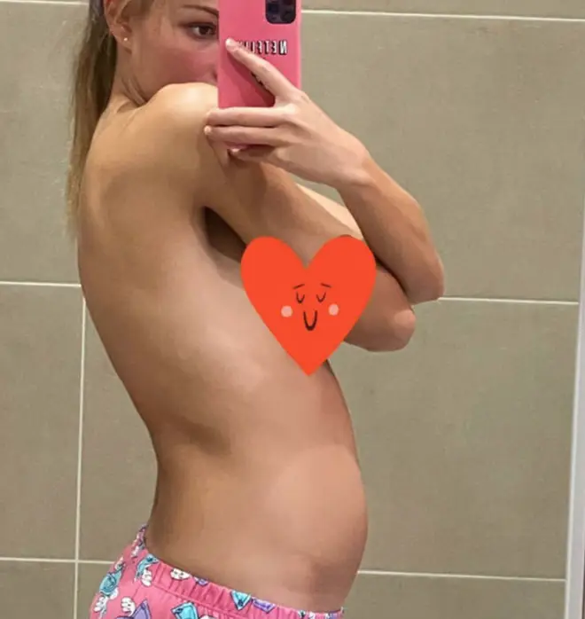Zara McDermott posts 'real' shot of her after eating spaghetti bolognaise