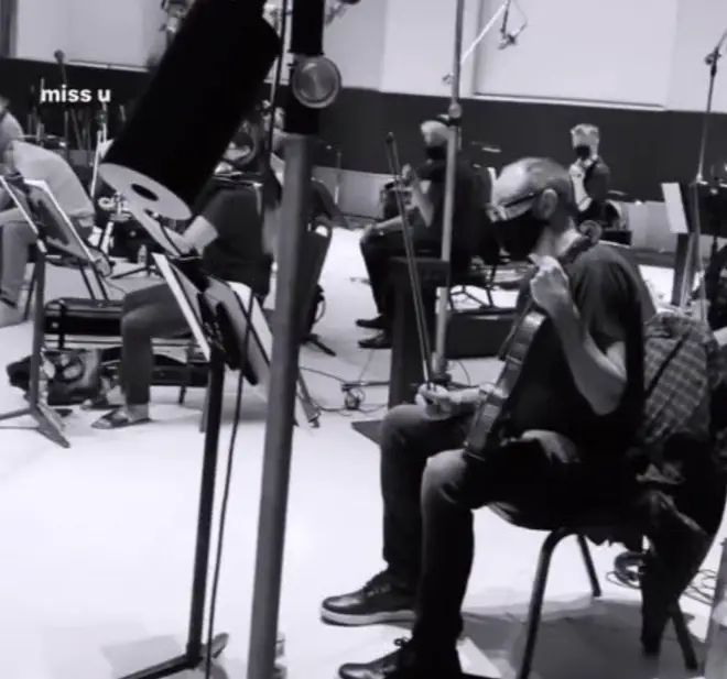 Ariana Grande posts teaser of orchestra in studio for AG6