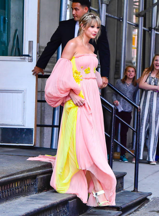 Taylor Swift often has fans waiting outside her Tribeca apartment