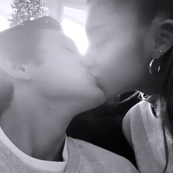 Ariana Grande kisses boyfriend in rare Instagram snap