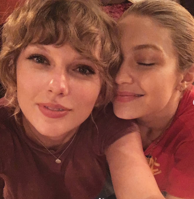 Taylor Swift and Gigi Hadid met at an Oscar's party