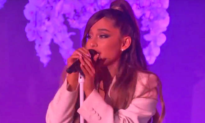 Ariana Grande performed 'thank u, next' for the first time on The Ellen Show