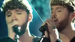 James Arthur's cameo on a Brazilian soap opera is everything