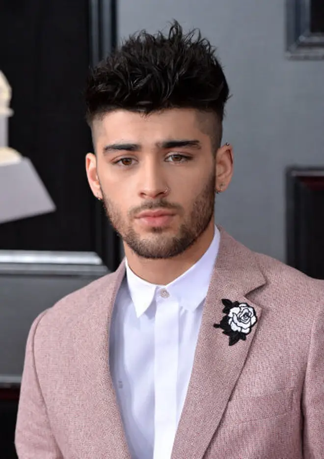 Zayn Malik Defended By Bar Staff Following Heated Row With Man Outside ...