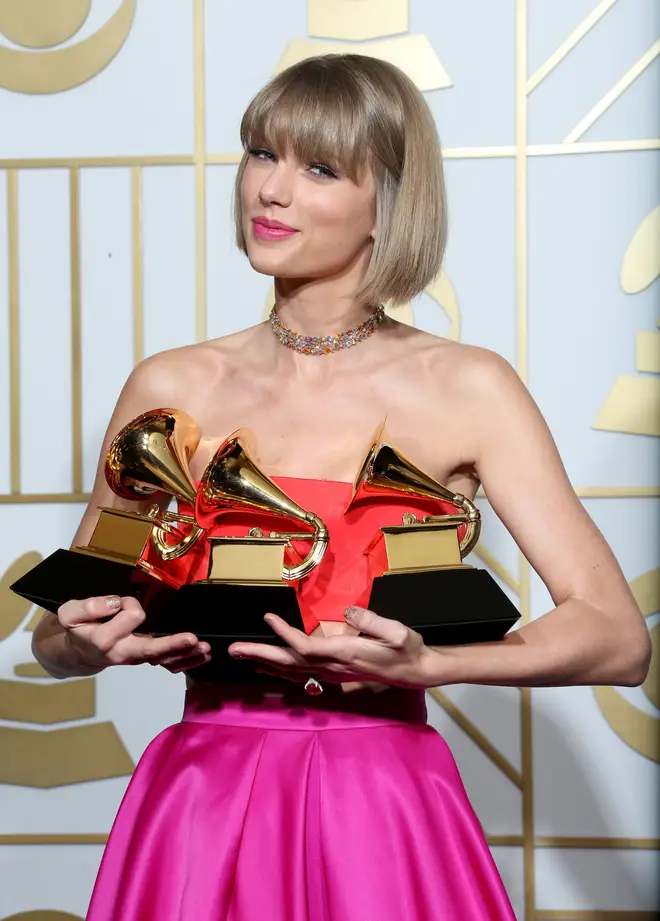 Taylor Swift collected numerous awards for her critically acclaimed '1989' album