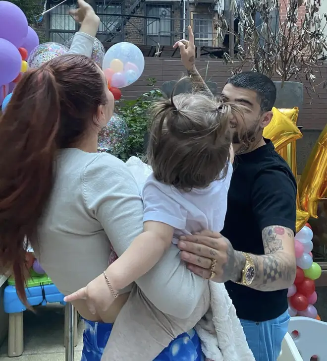 Fans gushed over the adorable snap of Gigi, Zayn and Khai