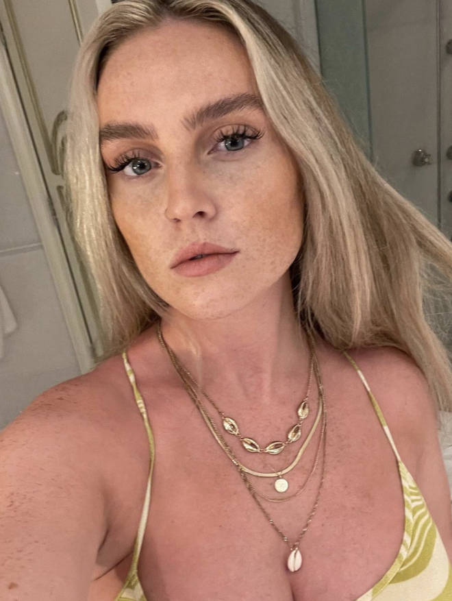 Perrie Edwards enjoyed a getaway with her family