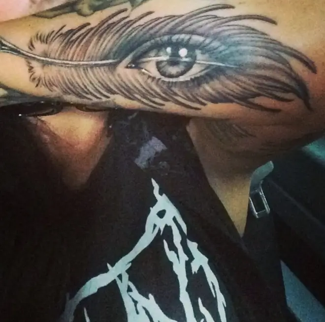 Jesy's feather with an eye tattoo was done by the famous Bang Bang New York artist