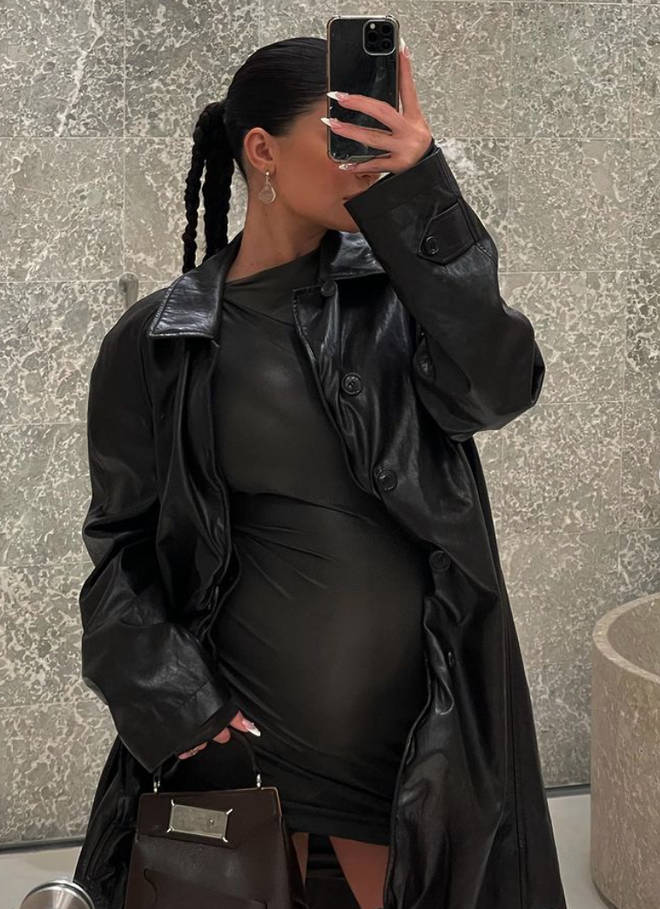 Kylie Jenner's maternity wear impresses on Instagram