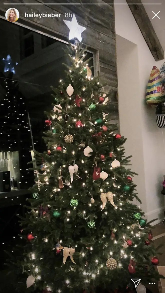 The Bieber's first Christmas tree