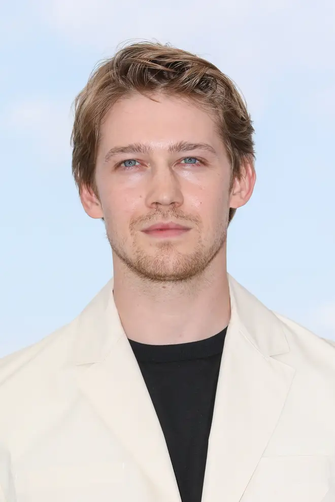 Joe Alwyn reportedly proposed to Taylor Swift in January 2022