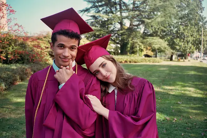 Hello, Goodbye, And Everything In Between stars Talia Ryder and Jordan Fisher