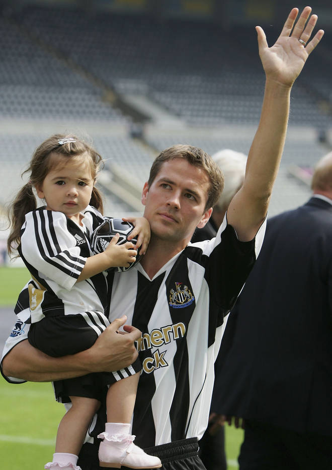 Michael Owen with daughter Gemma as a two-year-old