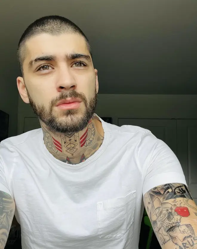 Zayn Malik treated One Direction fans to a video of him singing 'Night Changes'