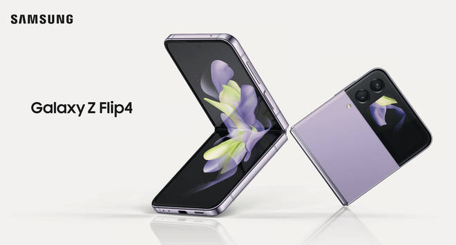 The brand-new Samsung Galaxy Z Flip4