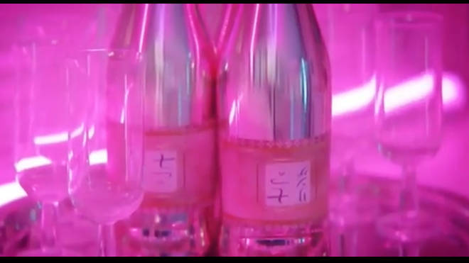 Ariana's 7 Rings video features Japanese writing fans think contain hidden clues
