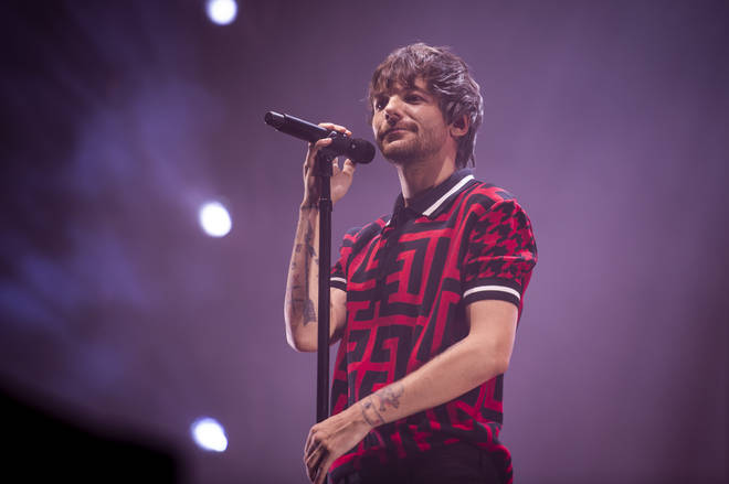 Louis Tomlinson reminisced over his 1D touring days