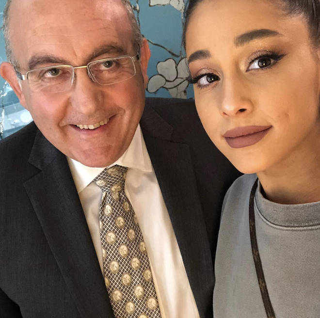 Ariana Grande at Tiffany & Co buying 7 rings for her new music video