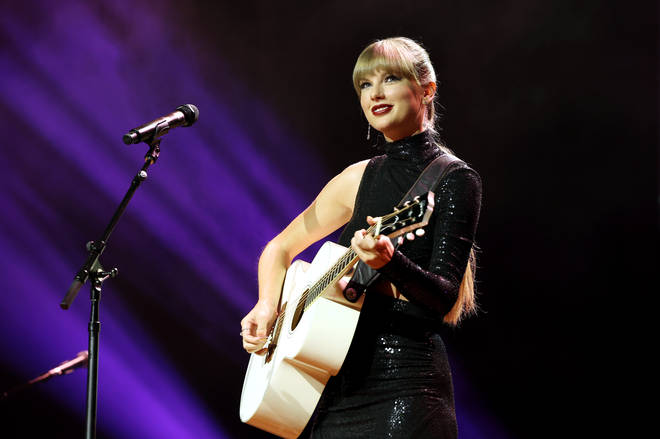 Taylor Swift has announced that she will be touring again