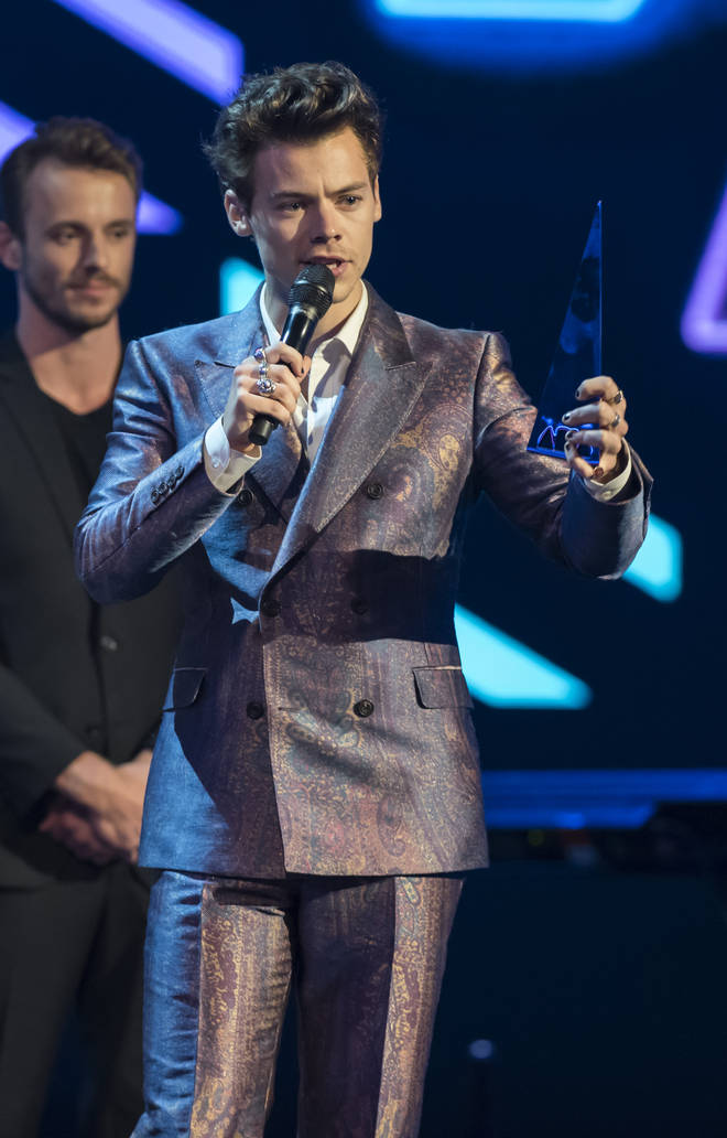 Harry Styles rocked this outfit at the 2017 ARIA awards