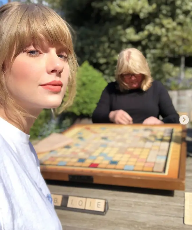 Taylor Swift is queen of the wholesome activitiy