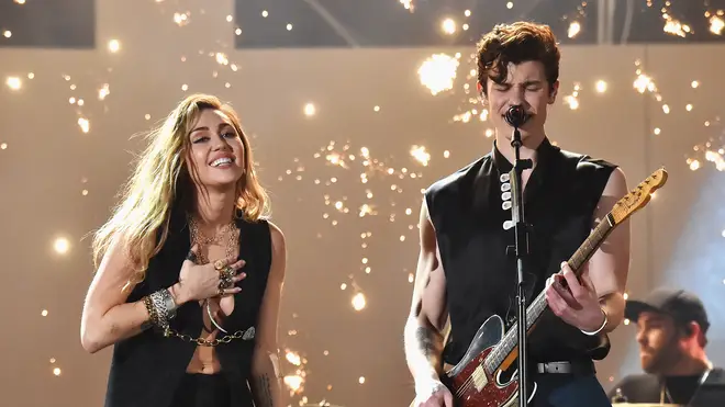 Miley Cyrus and Shawn Mendes performed this stunning duet.