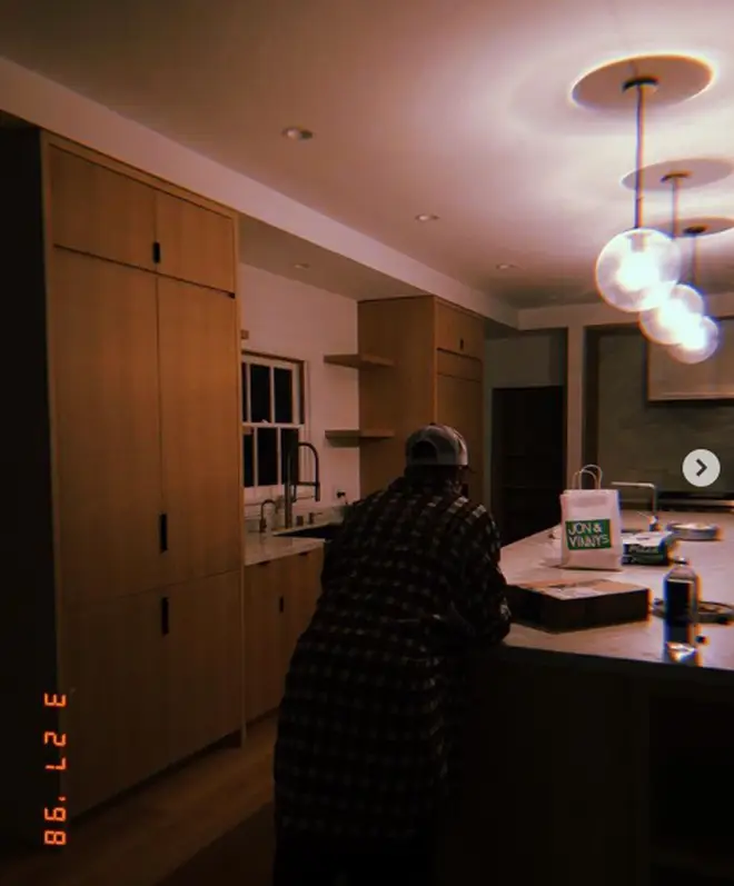 Here's what Justin Bieber's actual kitchen looks like.