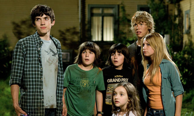 Austin Butler and Ashley Tisdale both starred in Aliens in the Attic together in 2009