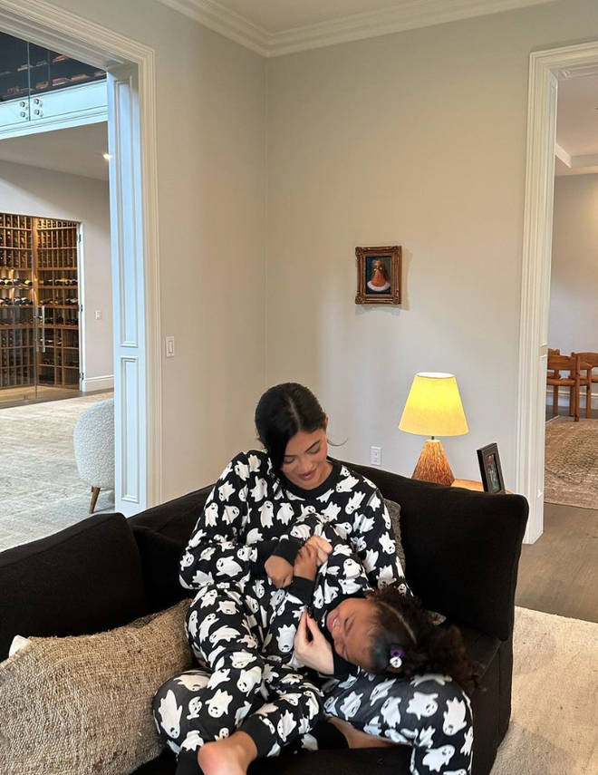 Kylie Jenner matched with daughter Stormi in one cute picture