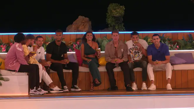 Samie surprised the boys with her Love Island entrance