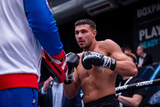 Tommy Fury has won all 8 of his 8 fights