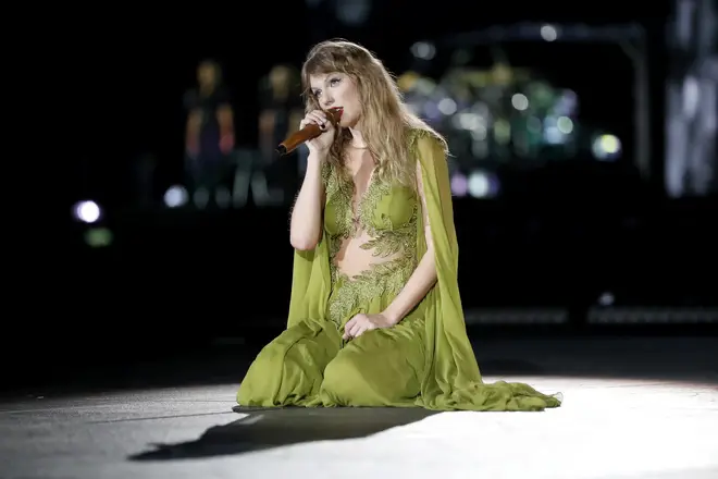 Taylor wore a new green 'folklore' dress in Tampa