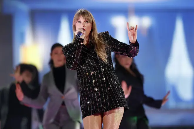 Taylor Swift reassured fans she's ok during her Florida concert on The Eras Tour