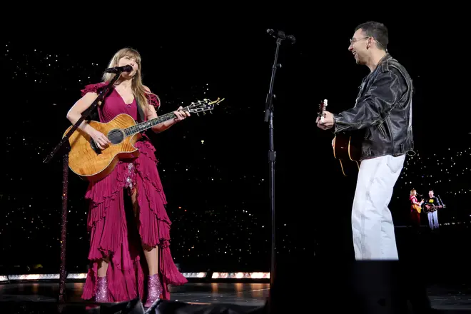 Taylor Swift brought out Jack Antonoff in New Jersey