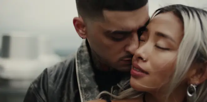 Zayn Malik has released  the music video for 'Love Like This'