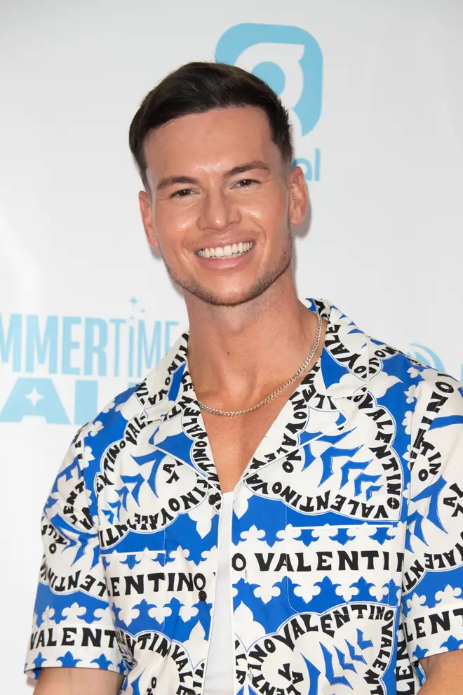 Joel Corry is dating Coco Lodge from Love Island
