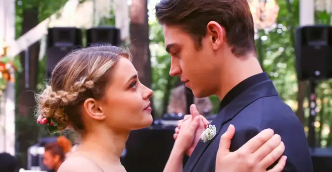 Hero Fiennes Tiffin and Josephine Langford in 'After Everything'