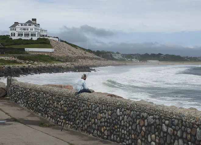 Gigi Hadid's best friend Taylor Swift loaned her her Rhode Island House