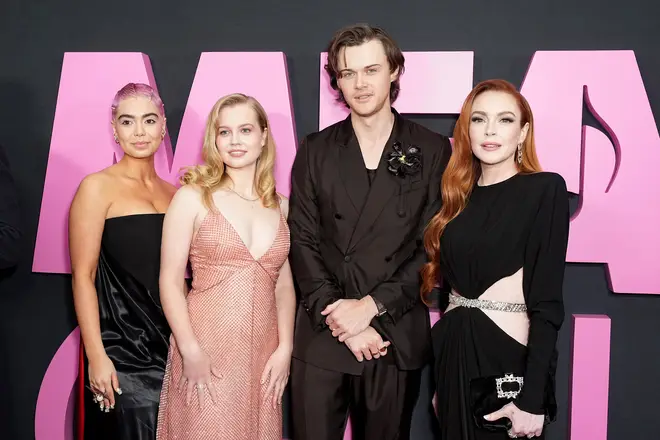Lindsay Lohan poses with the new Mean Girls cast