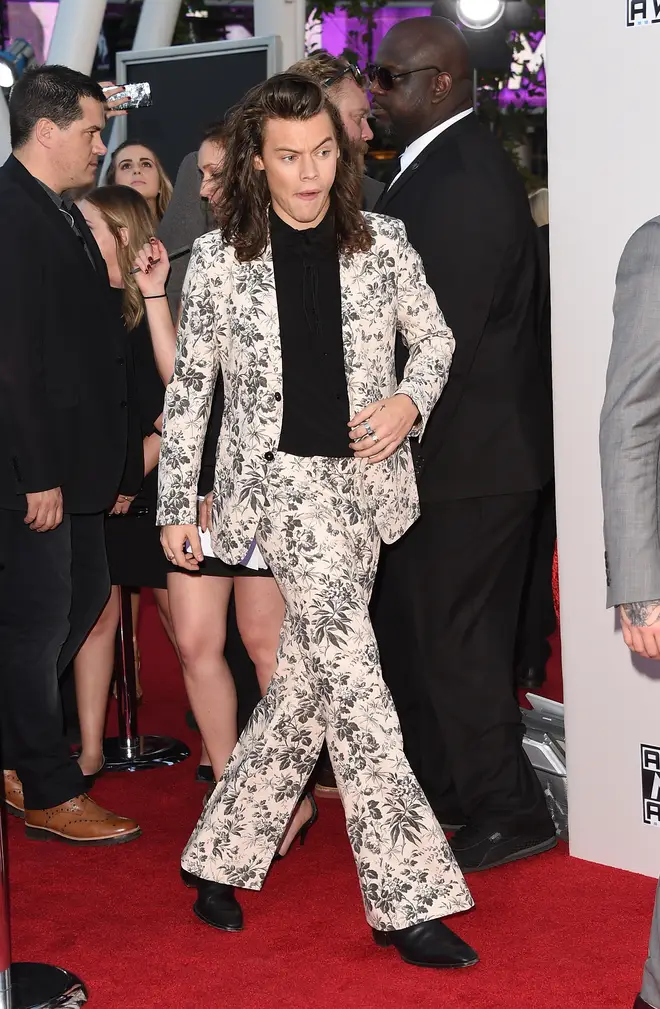 Harry Styles' red carpet look at the AMAs cemented his unique style