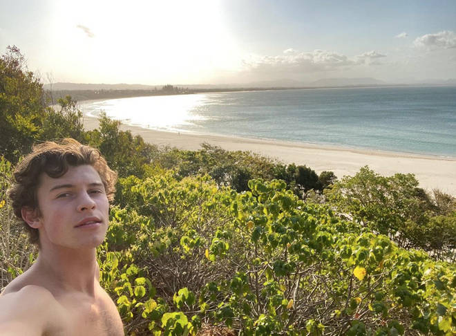 Shawn Mendes unveiled his longer locks in this selfie in Australia