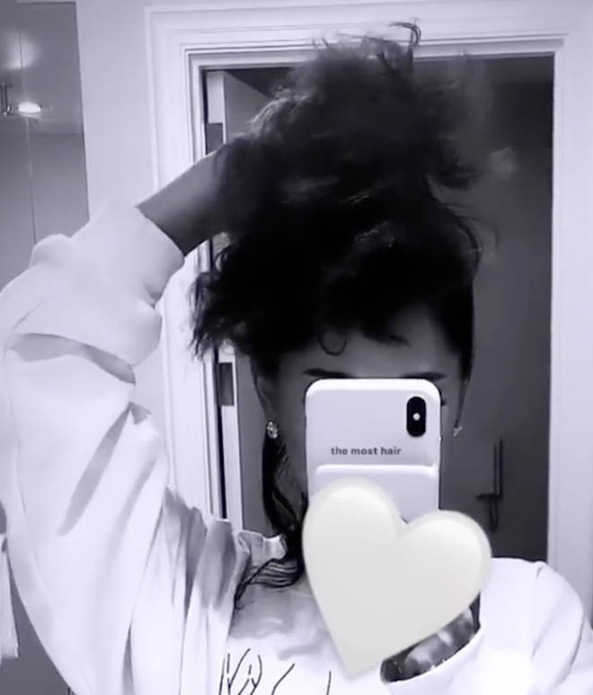 Ariana Grande S Natural Hair Here S What Her Real Curly Hair Looks Like Capital - ariana grande s natural hair here s ariana grande god is a woman roblox music code Ariana Grande S Natural Hair Here S What Her Real Curly Hair Looks Like Capital - ariana grande god is a woman roblox music code